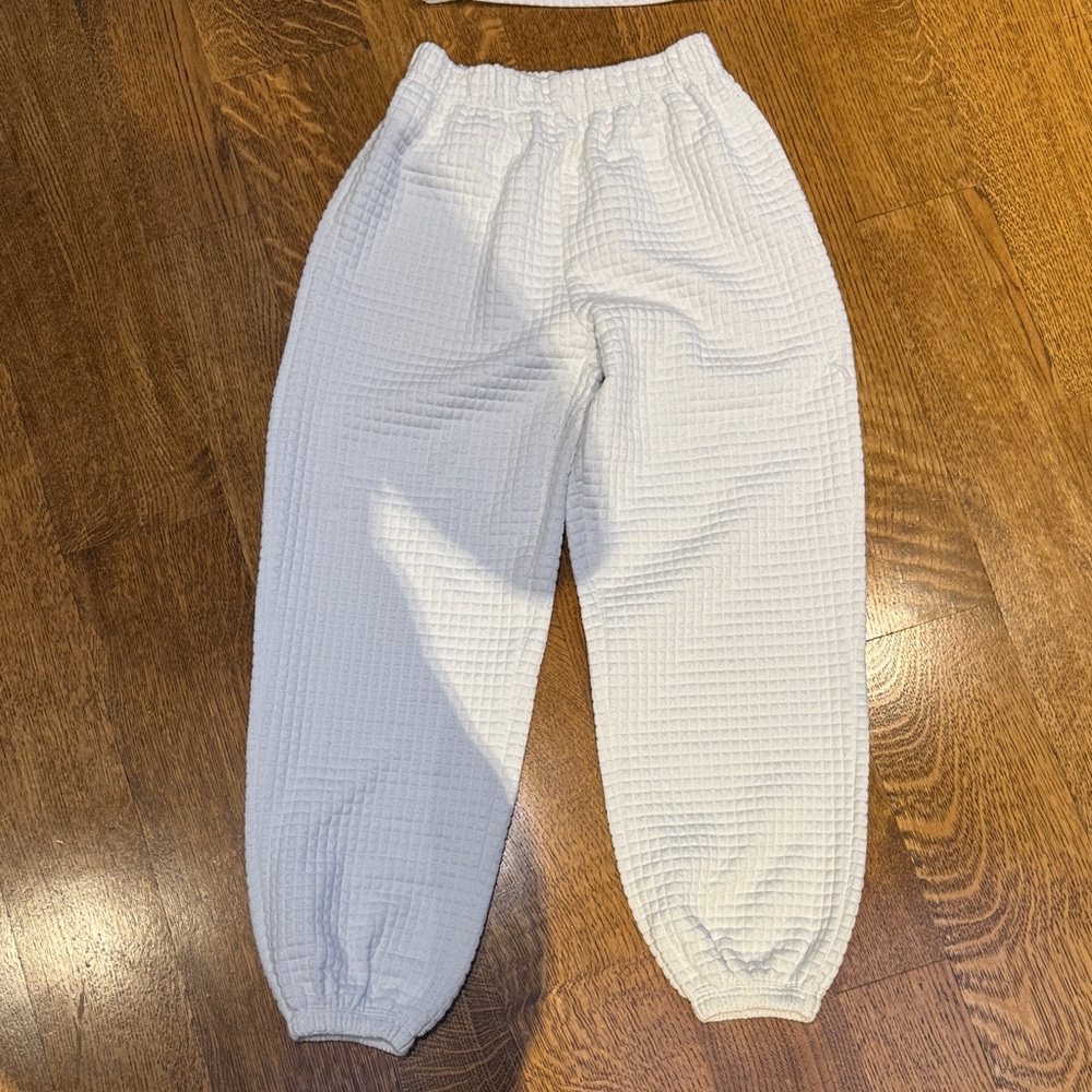PRINCESS POLLY WHITE WAFFLE SET | CROP TOP + JOGGERS | US 4 / S - Picture 4 of 13